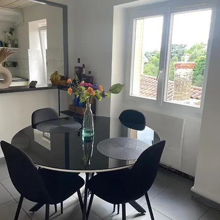 Mh Lyon Apartment